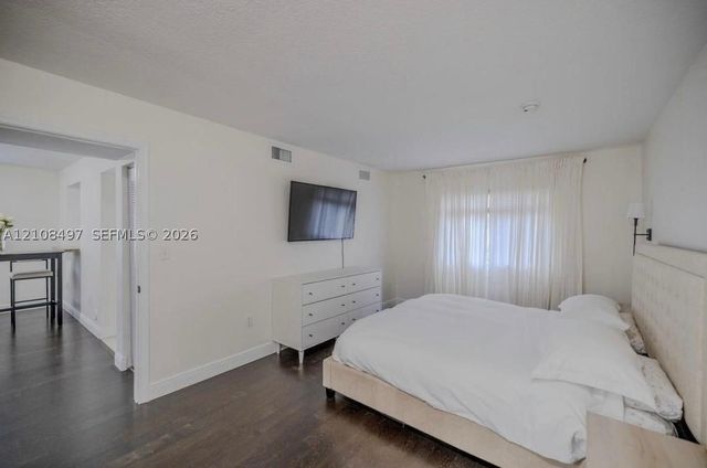 6245 SW 47th Mnr 101, Davie, FL 33314