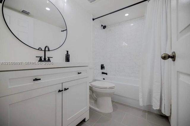 6245 SW 47th Mnr 101, Davie, FL 33314