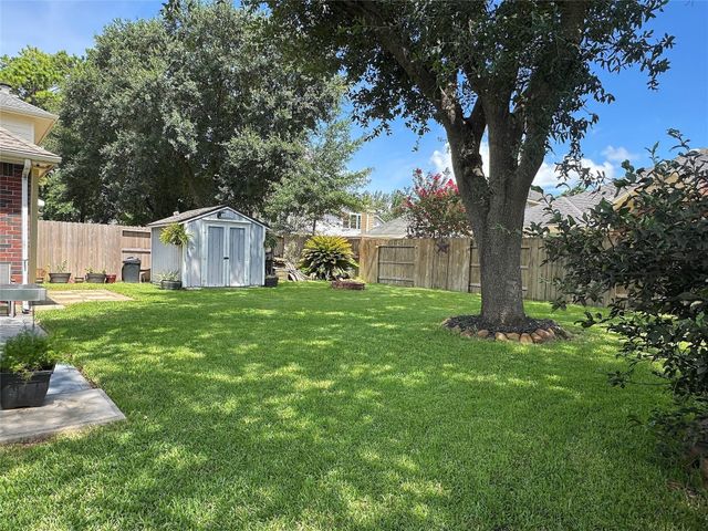 20422 Silver Oak Trail, Kingwood, TX 77346