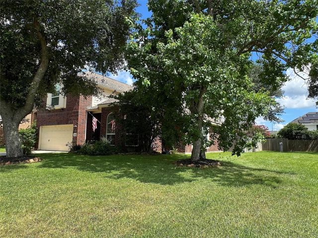 20422 Silver Oak Trail, Kingwood, TX 77346