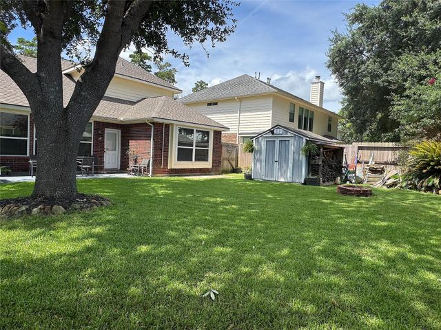 20422 Silver Oak Trail, Kingwood, TX 77346