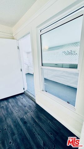 219 E 10th Street, Long Beach, CA 90813