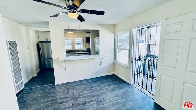 219 E 10th Street, Long Beach, CA 90813