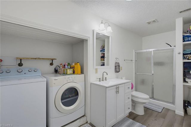 650 Highland Park Drive, Eden, NC 27288