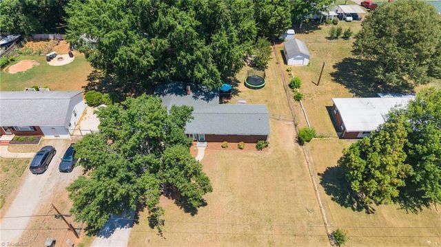 650 Highland Park Drive, Eden, NC 27288