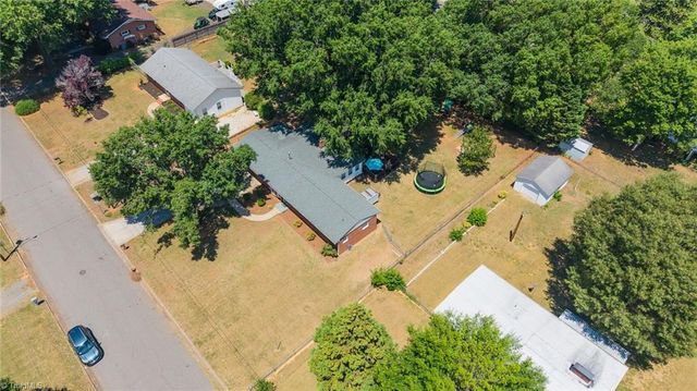 650 Highland Park Drive, Eden, NC 27288