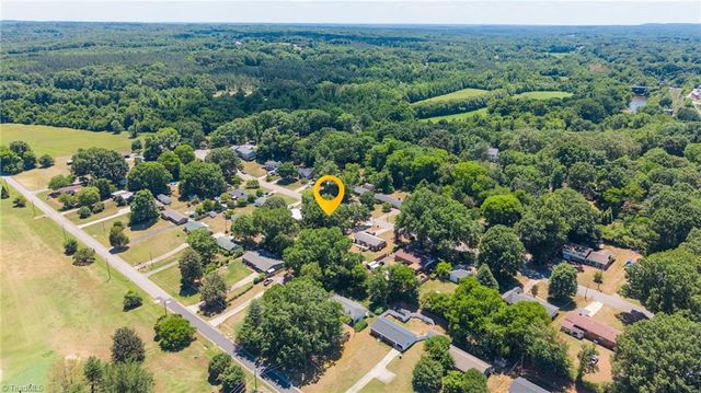 650 Highland Park Drive, Eden, NC 27288