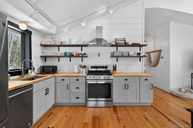 182 Rio Dam Road, Glen Spey, NY 12737