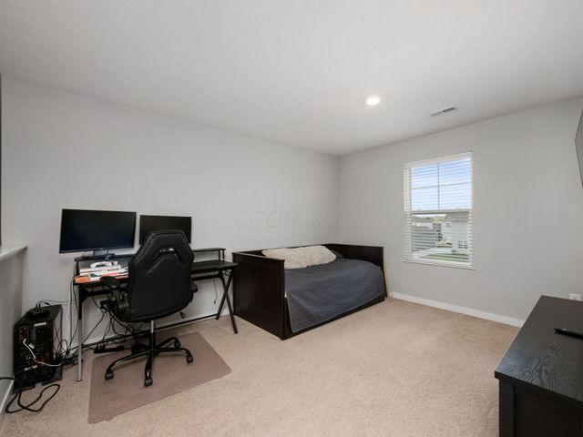 294 Arledge Drive, Commercial Point, OH 43116