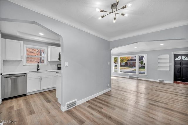 3955 Colony Road, South Euclid, OH 44118