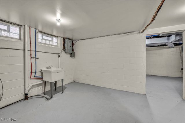 3955 Colony Road, South Euclid, OH 44118