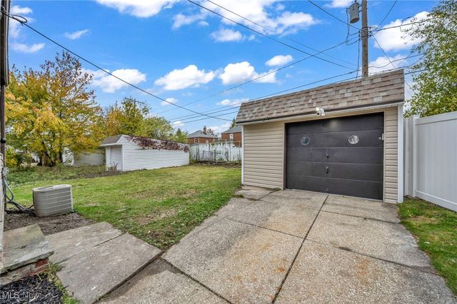 3955 Colony Road, South Euclid, OH 44118