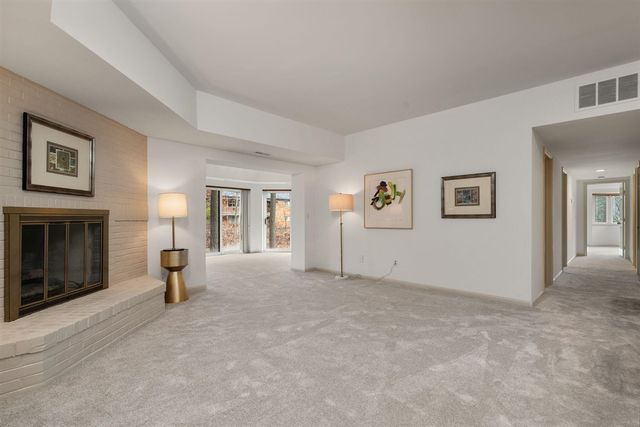 2125 Nature Cove Court 108, Ann Arbor, MI 48104