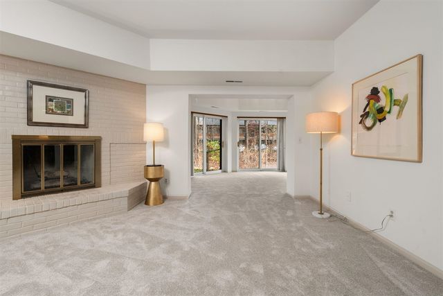 2125 Nature Cove Court 108, Ann Arbor, MI 48104