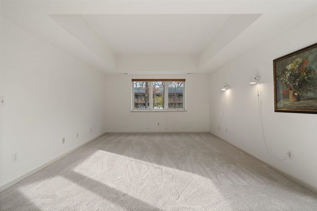 2125 Nature Cove Court 108, Ann Arbor, MI 48104