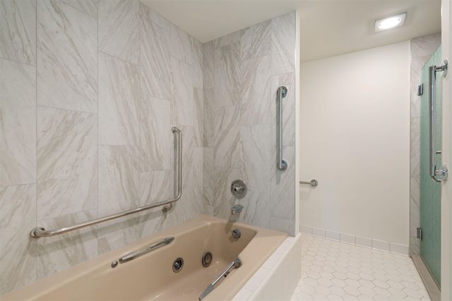 2125 Nature Cove Court 108, Ann Arbor, MI 48104