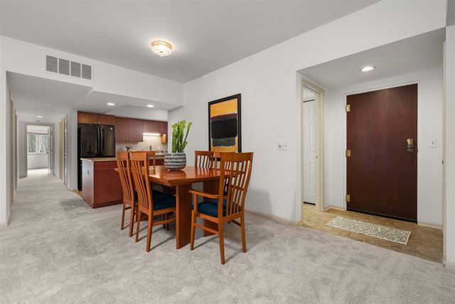 2125 Nature Cove Court 108, Ann Arbor, MI 48104