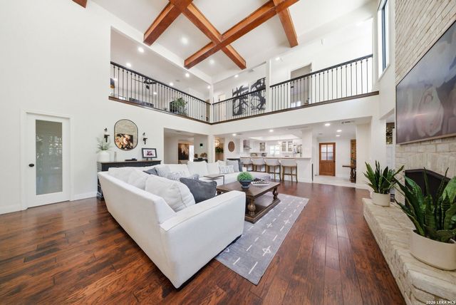 13702 Bluffmont, San Antonio, TX 78216