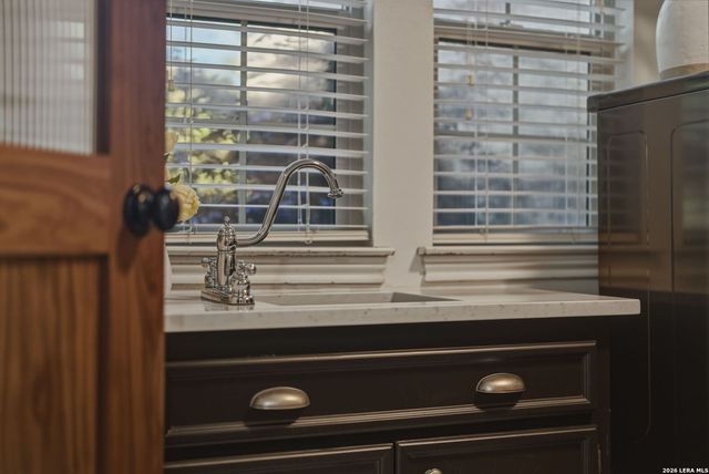 13702 Bluffmont, San Antonio, TX 78216