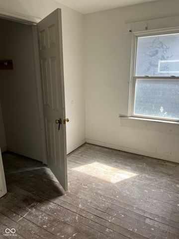 412 N Oakland Avenue, Indianapolis, IN 46201