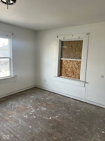 412 N Oakland Avenue, Indianapolis, IN 46201