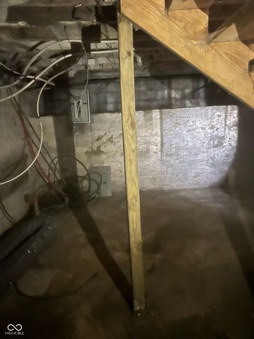 412 N Oakland Avenue, Indianapolis, IN 46201