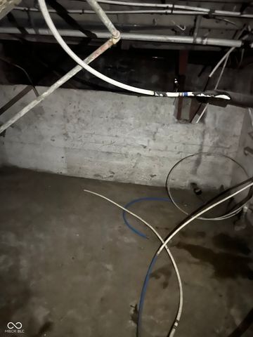 412 N Oakland Avenue, Indianapolis, IN 46201