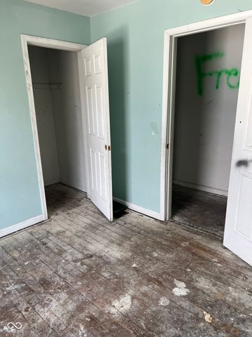 412 N Oakland Avenue, Indianapolis, IN 46201