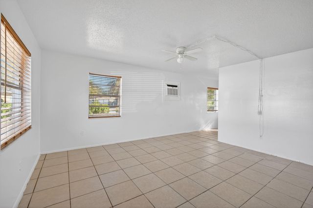 4600 Kelmar Drive, West Palm Beach, FL 33415