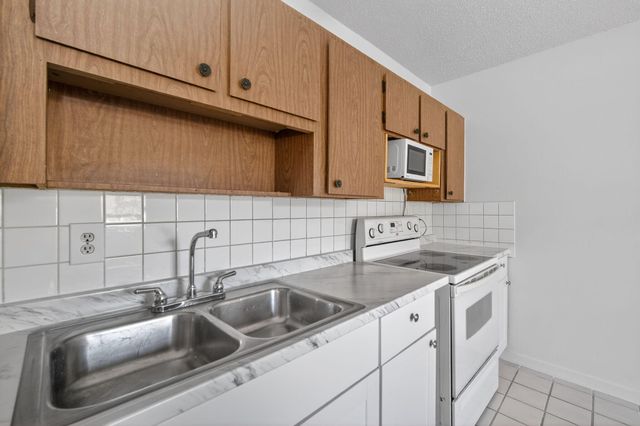 4600 Kelmar Drive, West Palm Beach, FL 33415