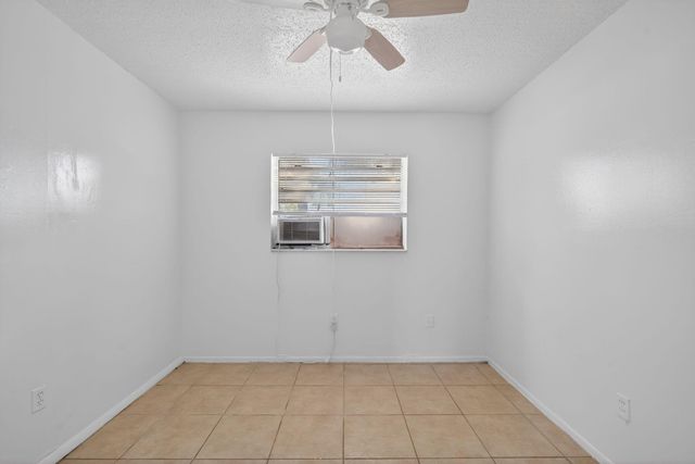 4600 Kelmar Drive, West Palm Beach, FL 33415