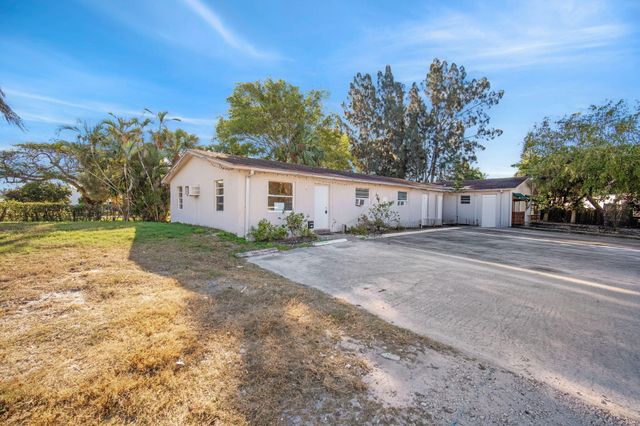 4600 Kelmar Drive, West Palm Beach, FL 33415