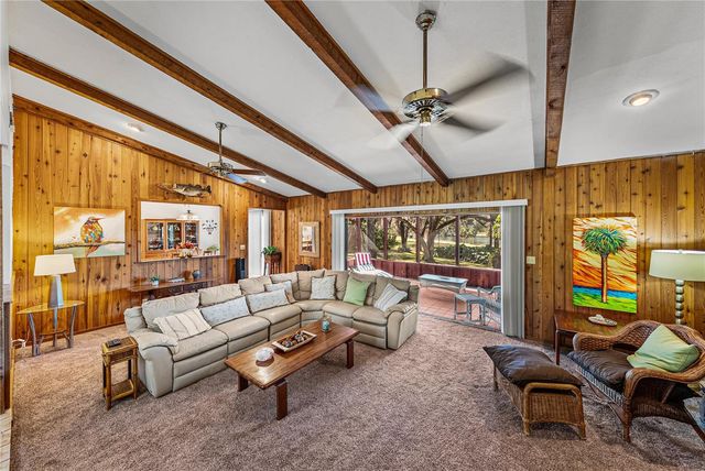 11045 FORT KING ROAD, Dade City, FL 33525