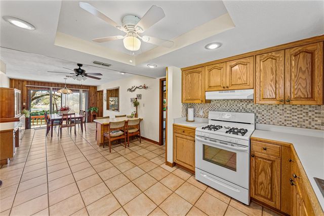 11045 FORT KING ROAD, Dade City, FL 33525