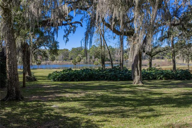 11045 FORT KING ROAD, Dade City, FL 33525