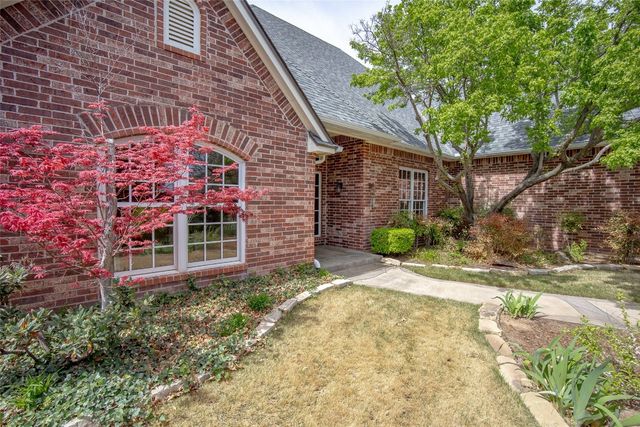 2500 Portofino Place, Edmond, OK 73034