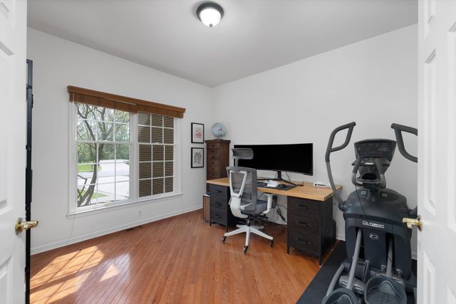 2897 Riverside Drive, Orion Charter Twp, MI 48359