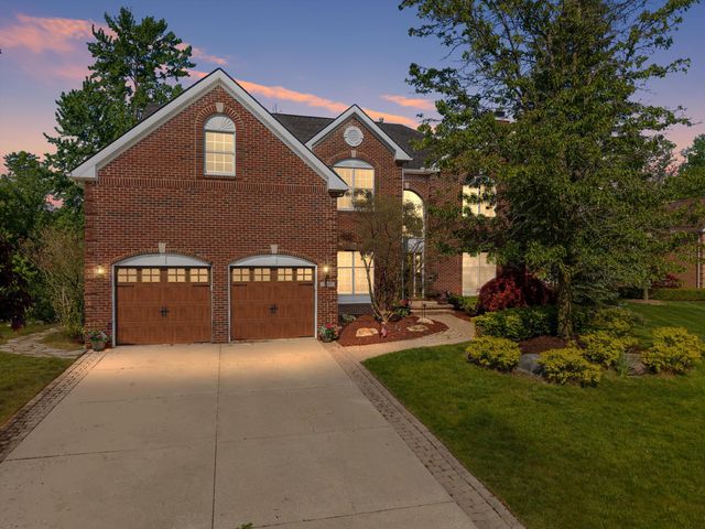 2897 Riverside Drive, Orion Charter Twp, MI 48359