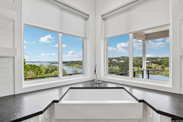 2042 COLLEEN DR, Canyon Lake, TX 78133