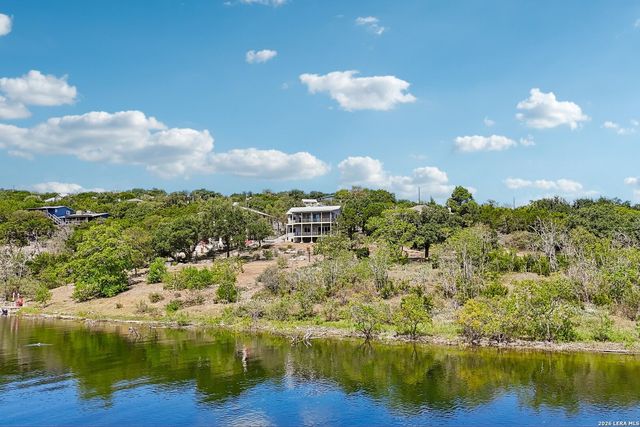2042 COLLEEN DR, Canyon Lake, TX 78133