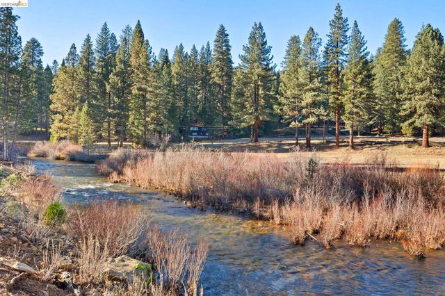 31631 Old Strawberry Rd, Strawberry, CA 95375