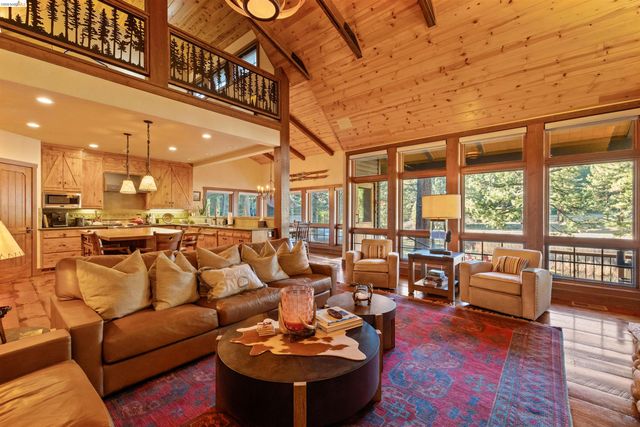 31631 Old Strawberry Rd, Strawberry, CA 95375