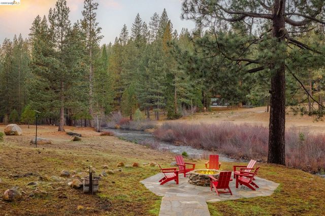 31631 Old Strawberry Rd, Strawberry, CA 95375