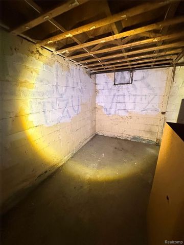 20221 Coventry Street, Highland Park, MI 48203