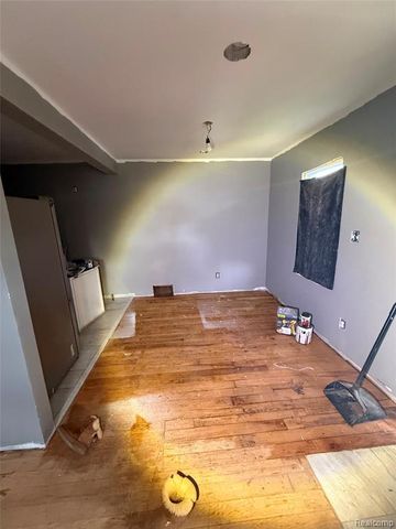 20221 Coventry Street, Highland Park, MI 48203