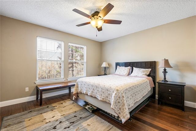 99 Argyll Drive, Bella Vista, AR 72715