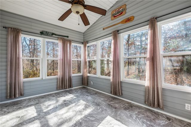 99 Argyll Drive, Bella Vista, AR 72715