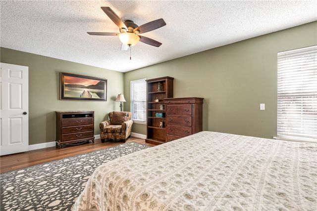 99 Argyll Drive, Bella Vista, AR 72715