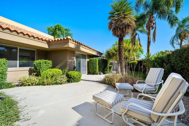 39 La Costa Drive, Rancho Mirage, CA 92270
