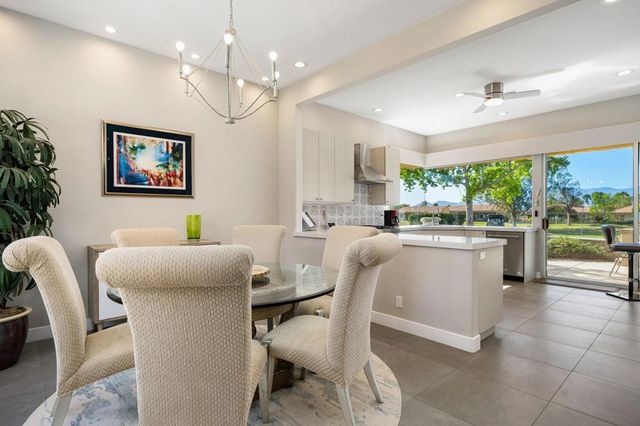 39 La Costa Drive, Rancho Mirage, CA 92270